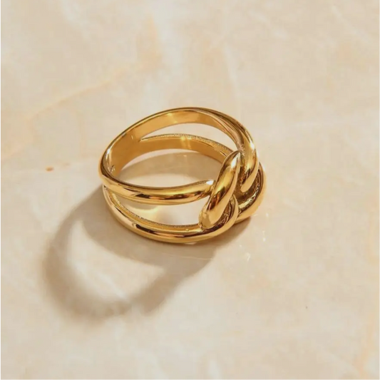 Gold Knot Ring