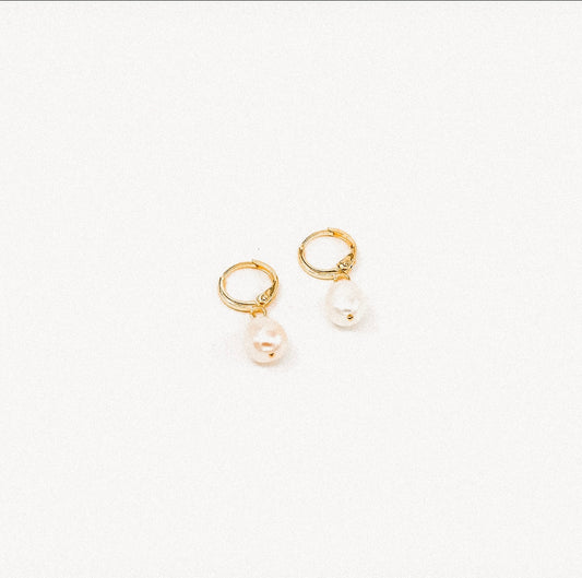 Alina Pearl Hoops